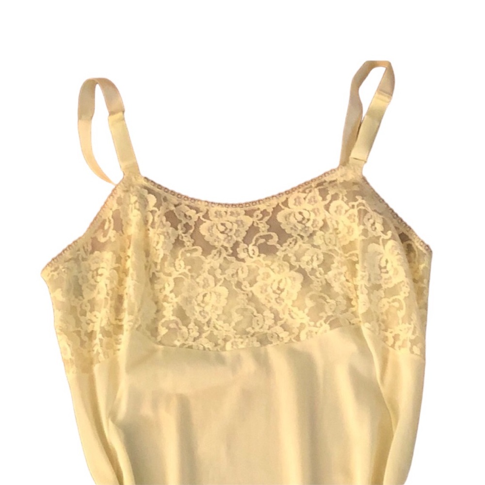 1950’s Vintage Soft Yellow Full Slip w/Lace Bust, Pastel‎ Yellow Slip Dress, Med - Picture 2 of 6